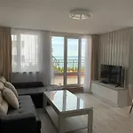 Noks- Marina- Avalonia דירה