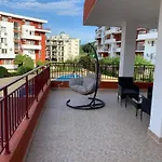 Noks- Marina- Avalonia דירה *